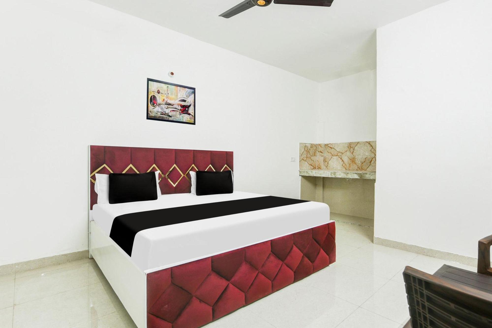 Hotel O J.D Kings Faridabad Ngoại thất bức ảnh
