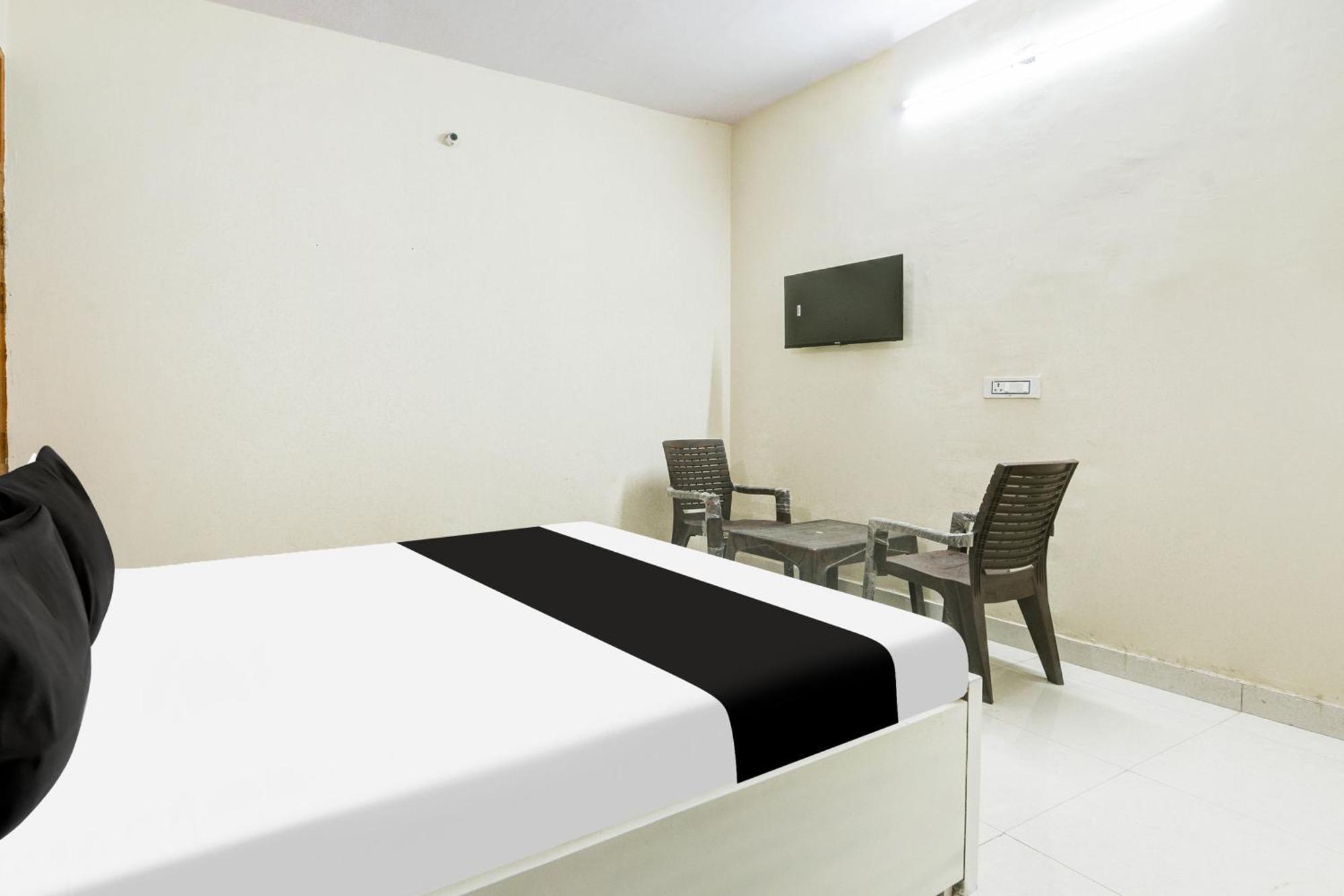 Hotel O J.D Kings Faridabad Ngoại thất bức ảnh